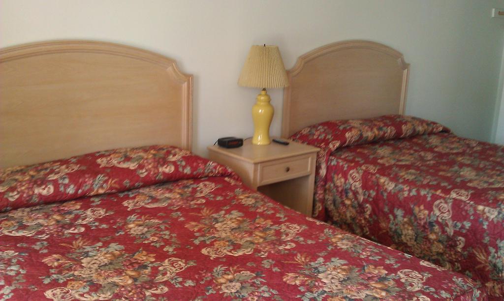 The Tallwood Motel Уелс Стая снимка